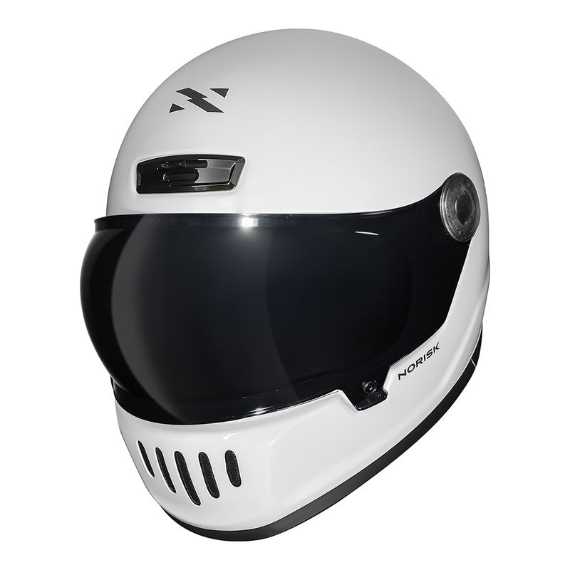 NORISK__0004_V8-MONOCOLOR-WHITE-6